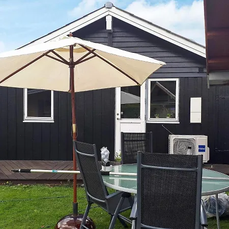 6 Person Holiday In F Rvang 度假居 *